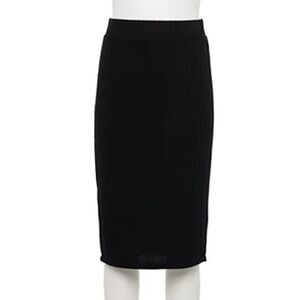 Ribbed Midi Skirt